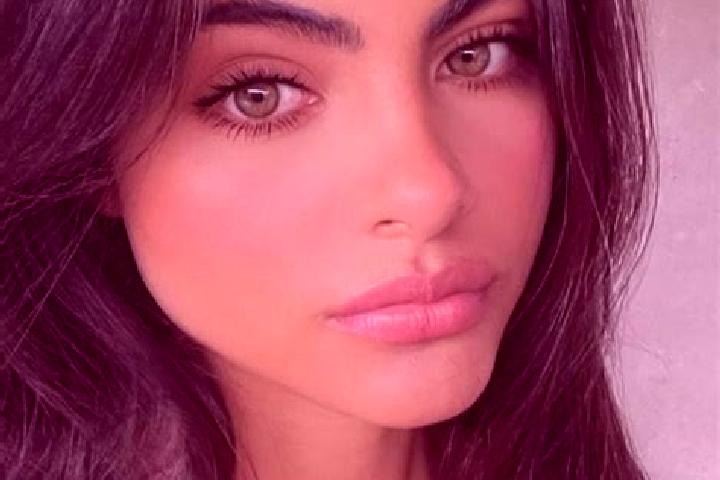 Ruby, 27, a black dark-eyed indian companion based in Seon. Offering Tantra, Fetish, CIM, Prostate Massage. Available for incall and outcall, day and evening...
