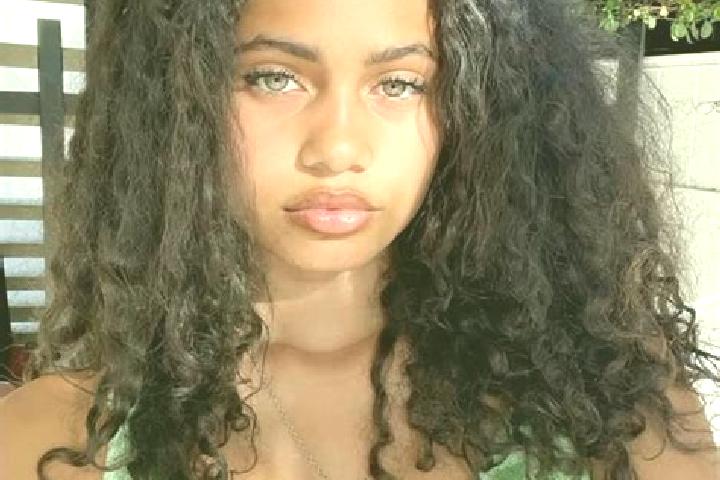 Ruby, 27, a black green-eyed mixed companion based in Kadumula. Offering Overnight, Massage, 69. Available for incall and outcall, day and evening dates.