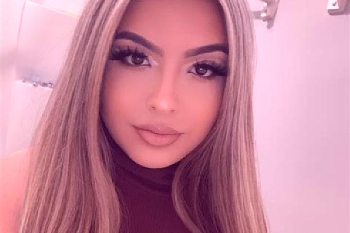 Ruby, 27, a blonde amber-eyed latina companion based in Arco. Offering Overnight, Girlfriend Experience, Couples, A-Level. Available for incall and outcall, ...