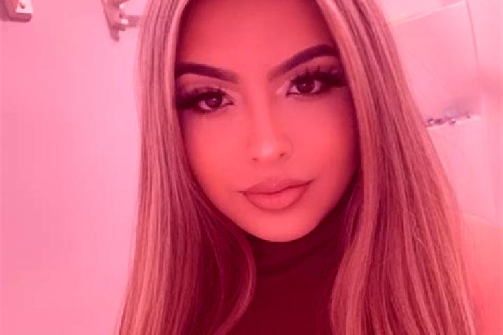 Ruby, 27, a blonde brown-eyed latina companion based in Sesecapan. Offering Duos, Travel Companion, Dinner Date. Available for incall and outcall, day and ev...