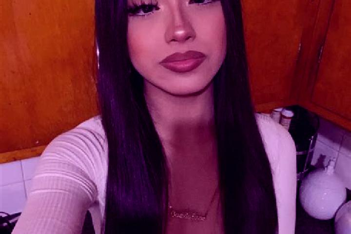 Ruby, 27, a chestnut dark-eyed latina companion based in Tudela de Duero. Offering GFE, Couples, Travel Companion, BDSM, A-Level. Available for incall and ou...