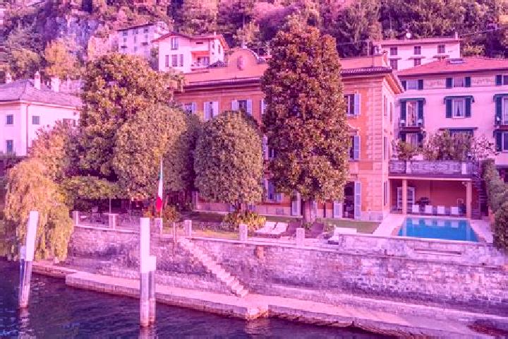 Ruby, 27 — Escort in Carate Urio, Italy