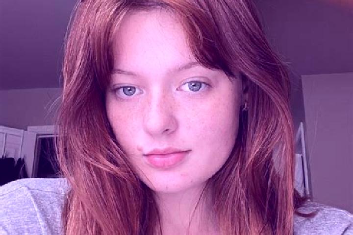 Ruby, 28, a auburn blue-eyed indian companion based in Povoletto. Offering Duos, Deep French Kissing, CIM, Erotic Massage. Available for incall and outcall, ...