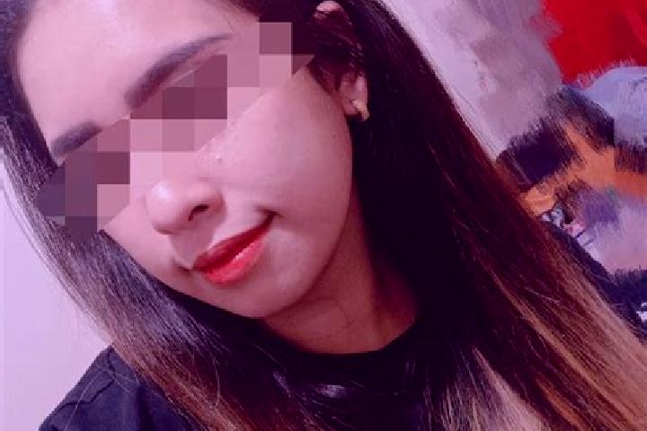 Ruby, 28, a black grey-eyed indian companion based in Kebonjeruk. Offering GFE, Party Girl, Domination, Overnight. Available for incall and outcall, overnigh...