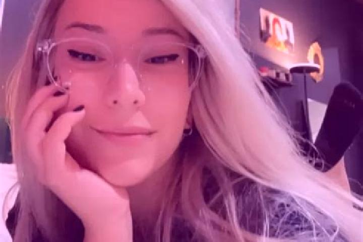 Ruby, 28, a blonde grey-eyed middle eastern companion based in San Ildefonso Tultepec. Offering Party Girl, Overnight, CIM. Available for incall and outcall,...