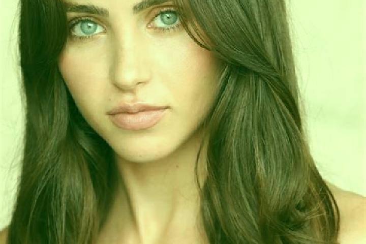 Ruby, 28, a brunette blue-eyed european companion based in Los Corrales de Buelna. Offering Prostate Massage, Dinner Date, Domination, Tantra, 69. Available ...