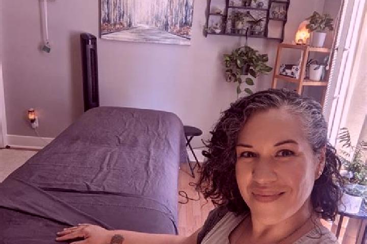 Ruby, 28, a brunette grey-eyed ebony companion based in Lutjensee. Offering Tantra, Massage, A-Level, Fetish. Available for incall and outcall, day and eveni...