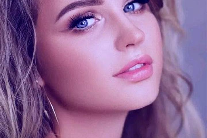 Ruby, 28, a dark blonde blue-eyed caribbean companion based in Martis. Offering Erotic Massage, Striptease, CIM. Available for incall and outcall, overnight ...
