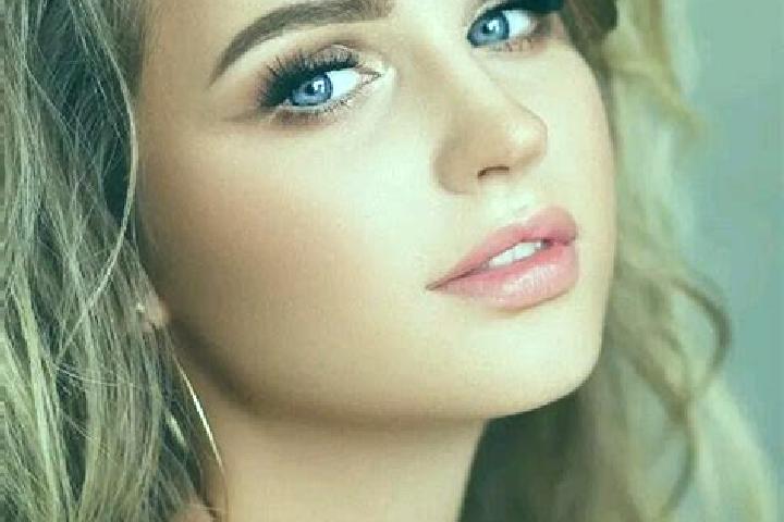 Ruby, 28, a dark blonde blue-eyed ebony companion based in Kromeriz. Offering Girlfriend Experience, GFE, CIM, A-Level. Available for incall and outcall, ove...