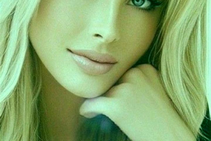 Ruby, 28, a dark blonde blue-eyed ebony companion based in Varsatura. Offering Couples, Deep French Kissing, OWO, Travel Companion. Available for incall and ...