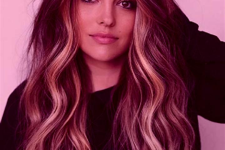 Ruby, 28, a dark blonde brown-eyed european companion based in Niederneisen. Offering Deep French Kissing, Striptease, Erotic Massage, Travel Companion. Avai...