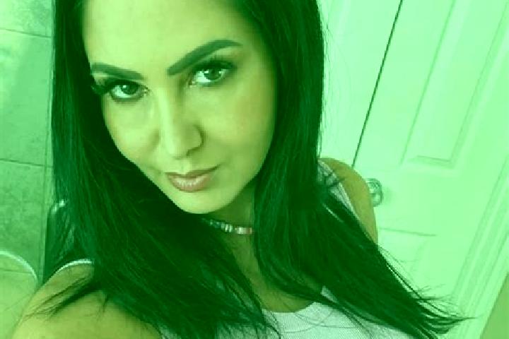 Ruby, 28, a red dark-eyed middle eastern companion based in Tung Chun Court. Offering OWO, Prostate Massage, Deep French Kissing. Available for incall and ou...