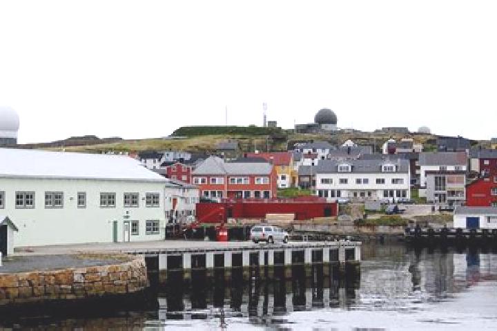 Ruby, 28 — Escort in Vardoe, Aland Islands