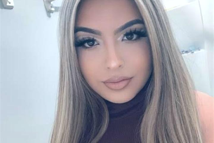 Ruby, 29, a blonde brown-eyed latina companion based in Shuangjinhui. Offering Tantra, Massage, Domination, Duos. Available for incall and outcall, overnight...