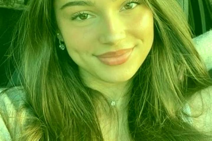 Ruby, 29, a brunette hazel-eyed slavic companion based in Merces. Offering Travel Companion, Striptease, Prostate Massage. Available for incall and outcall, ...