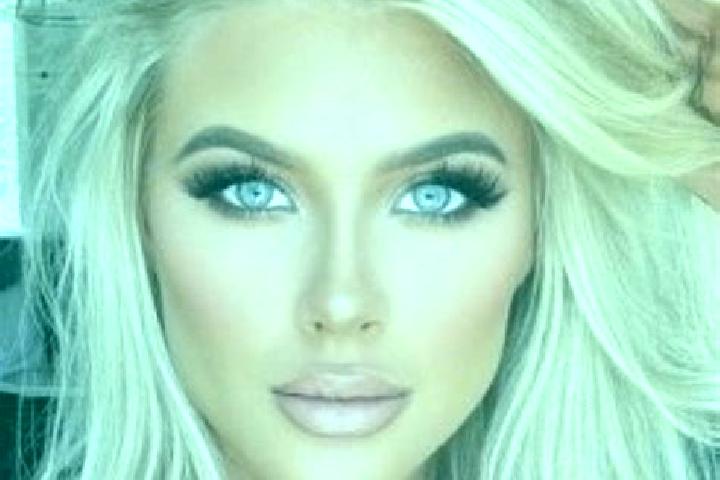 Ruby, 29, a platinum blonde green-eyed ebony companion based in Mahmudiye. Offering Fetish, Massage, Erotic Massage. Available for incall and outcall, overni...