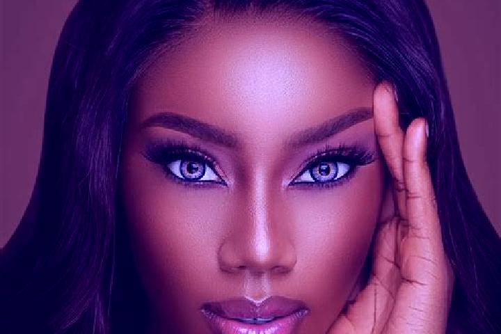 Ruby, 29, a red blue-eyed ebony companion based in Zolotkovo. Offering Duos, BDSM, Striptease. Available for incall and outcall, day and evening dates.