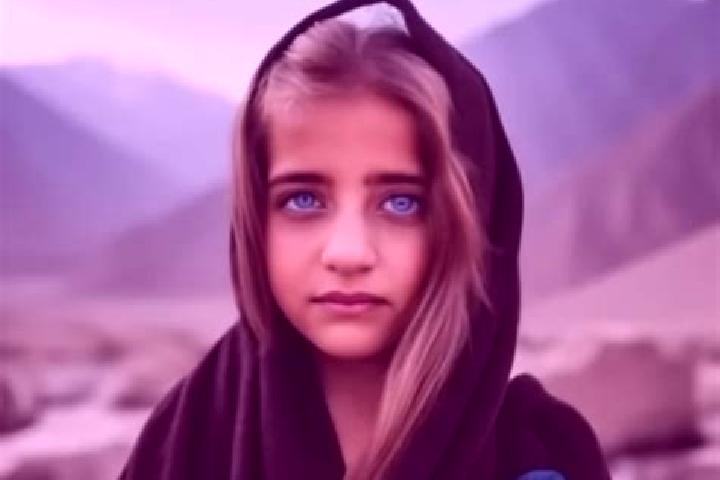 Ruby, 29, a red blue-eyed middle eastern companion based in Pavilosta. Offering Roleplay, OWO, Overnight, A-Level. Available for incall and outcall, overnigh...