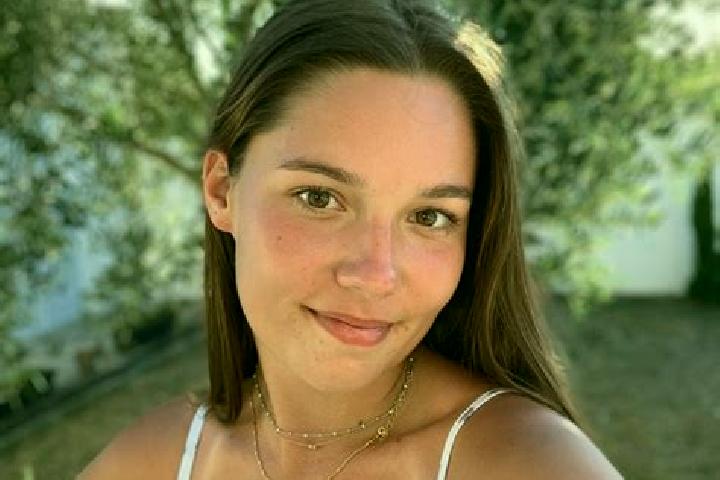 Ruby, 29 — Escort in Guignen, France