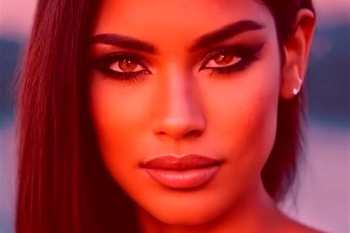 Ruby, 30, a black hazel-eyed latina companion based in Noardburgum. Offering GFE, Erotic Massage, 69. Available for incall and outcall, day and evening dates.