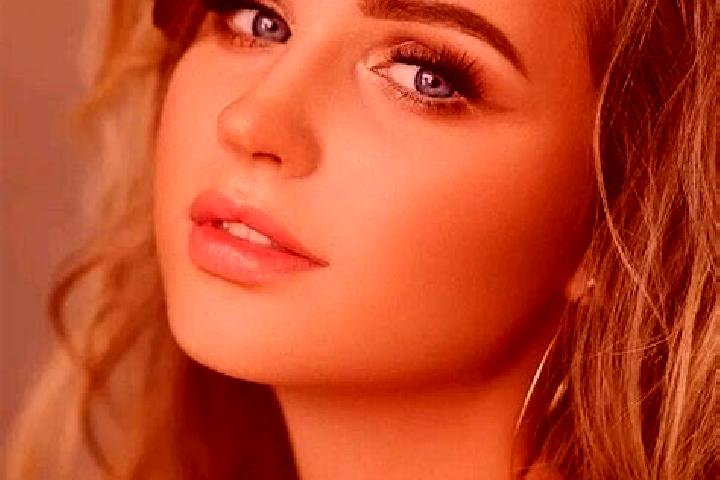 Ruby, 30, a dark blonde blue-eyed mediterranean companion based in Gaodi. Offering A-Level, Fetish, Duos. Available for incall and outcall, day and evening d...