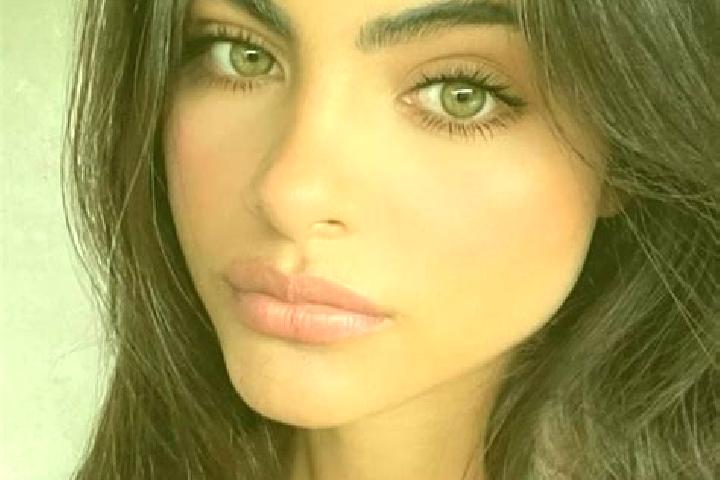 Ruby, 30, a red green-eyed indian companion based in La Rotta. Offering Tantra, Striptease. Available for incall and outcall, day and evening dates.