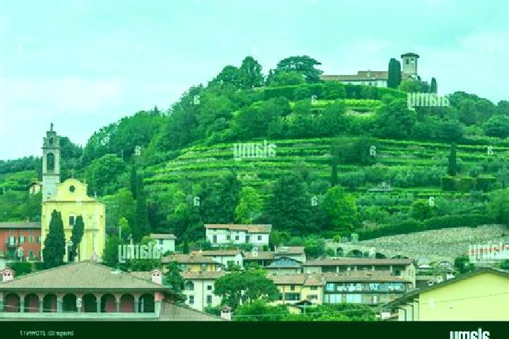 Ruby, 30 — Escort in Carobbio degli Angeli, Italy