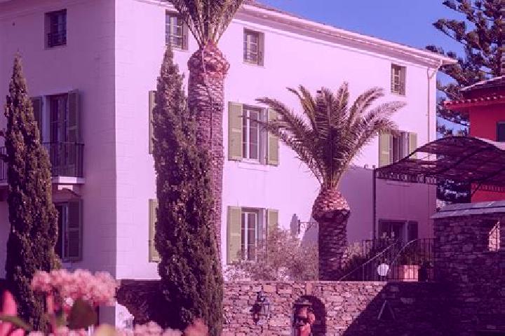 Ruby, 30 — Escort in Castel Vittorio, Italy