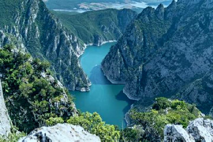 Ruby, 30 — Escort in Karanlikdere, Turkey
