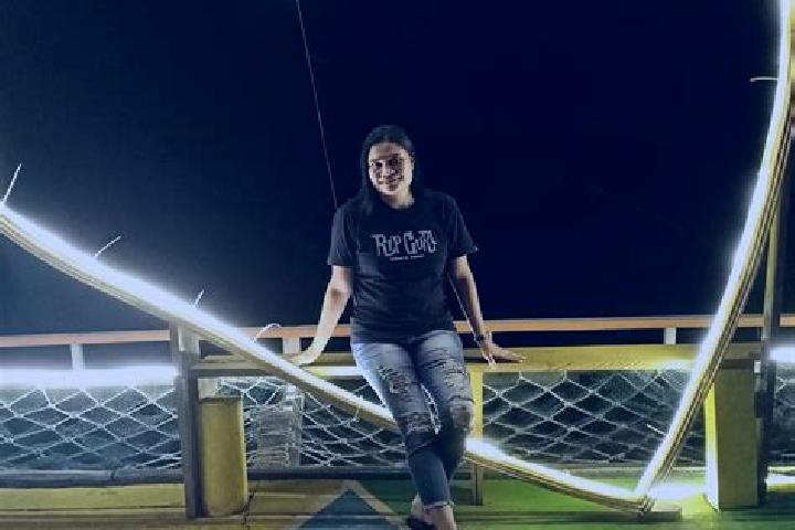 Ruby, 30 — Escort in Manganitu, Indonesia