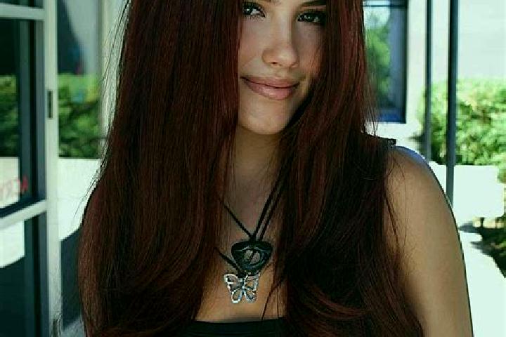 Ruby, 31, a auburn brown-eyed european companion based in Baruklinting Dua. Offering Striptease, CIM, A-Level. Available for incall and outcall, day and even...