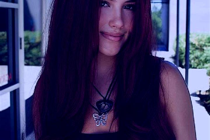Ruby, 31, a auburn brown-eyed indian companion based in Majarkuri. Offering Overnight, Party Girl, Fetish. Available for incall and outcall, day and evening ...
