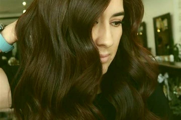 Ruby, 31, a auburn dark-eyed mixed companion based in Craguesti. Offering GFE, Tantra, Deep French Kissing, Dinner Date, Massage. Available for incall and ou...