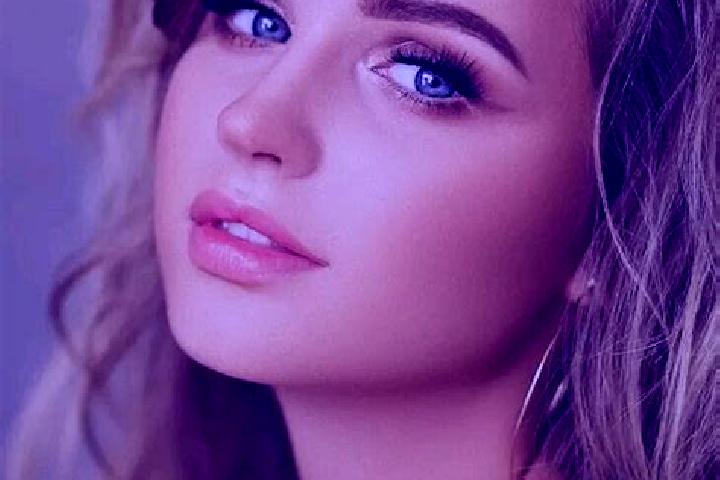 Ruby, 31, a dark blonde blue-eyed mediterranean companion based in Stopnica. Offering Prostate Massage, Striptease, OWO. Available for incall and outcall, ov...