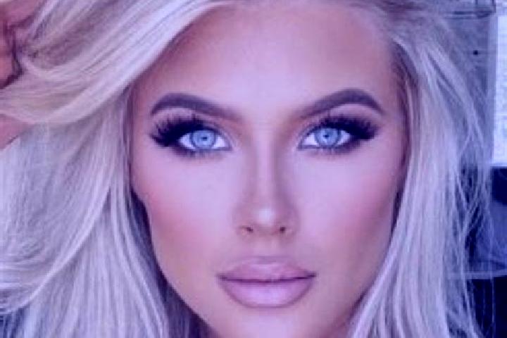 Ruby, 31, a platinum blonde brown-eyed latina companion based in Torata. Offering BDSM, Massage, Striptease. Available for incall and outcall, day and evenin...