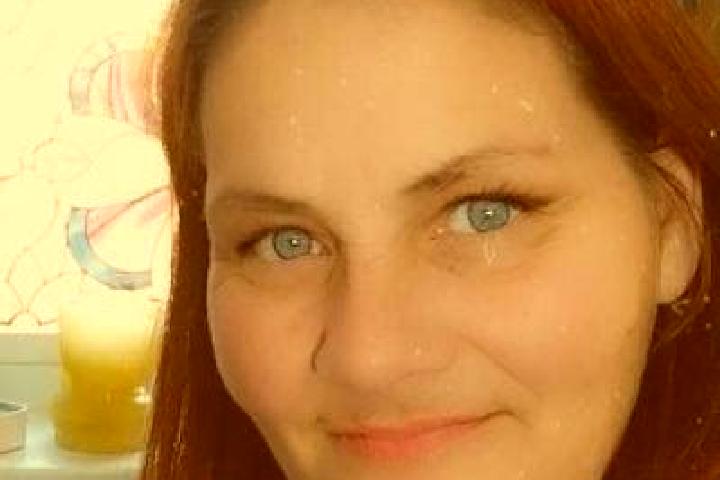 Ruby, 31, a red grey-eyed european companion based in Homps. Offering BDSM, Couples, Girlfriend Experience. Available for incall and outcall, day and evening...