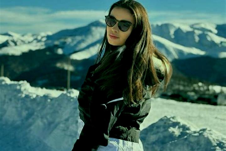 Ruby, 31 — Escort in Iablanita, Romania