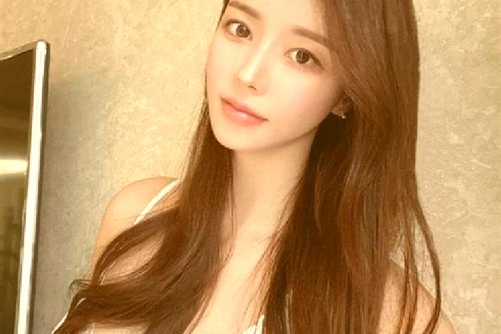Ruby, 31 — Escort in Shidui, China