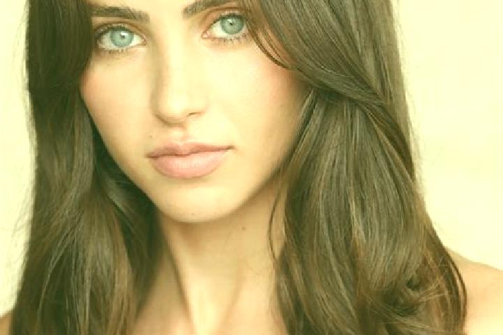 Ruby, 33, a black amber-eyed latina companion based in Bayanga. Offering Erotic Massage, Travel Companion, Duos. Available for incall and outcall, day and ev...