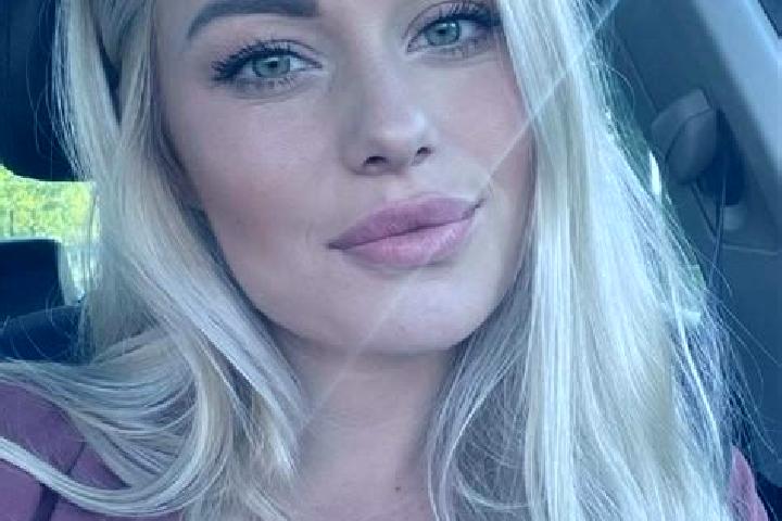 Ruby, 33, a blonde hazel-eyed middle eastern companion based in Gora. Offering Couples, Overnight, Travel Companion. Available for incall and outcall, overni...