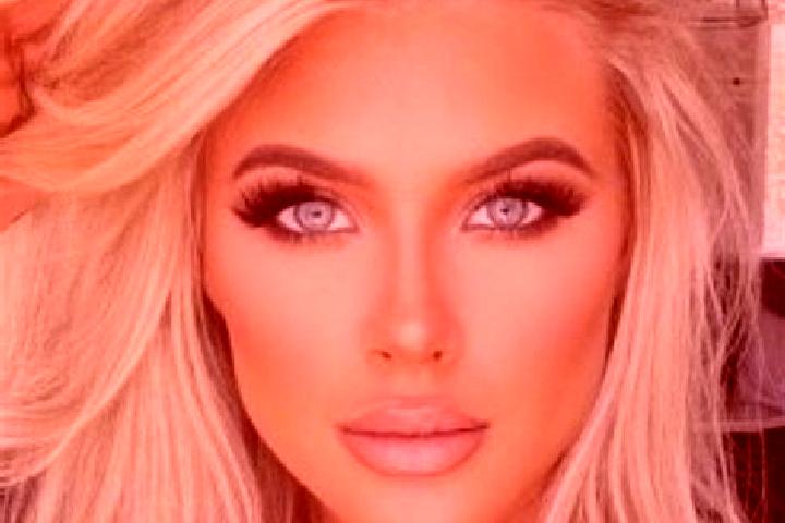 Ruby, 33, a platinum blonde amber-eyed caribbean companion based in Vetto. Offering Party Girl, Domination, Striptease. Available for incall and outcall, day...