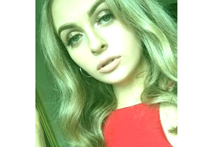 Ruby, 33 — Escort in Ashbourne, United Kingdom