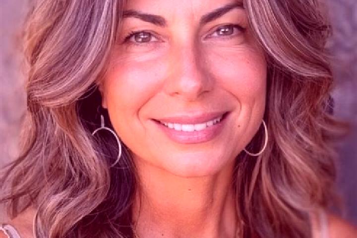 Ruby, 34, a brunette grey-eyed caribbean companion based in Beaune-la-Rolande. Offering Dinner Date, 69, Duos. Available for incall and outcall, overnight bo...