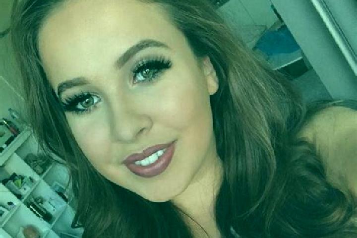 Ruby, 34, a dark blonde amber-eyed caucasian companion based in Brookside Village. Offering Girlfriend Experience, Domination, 69. Available for incall and o...