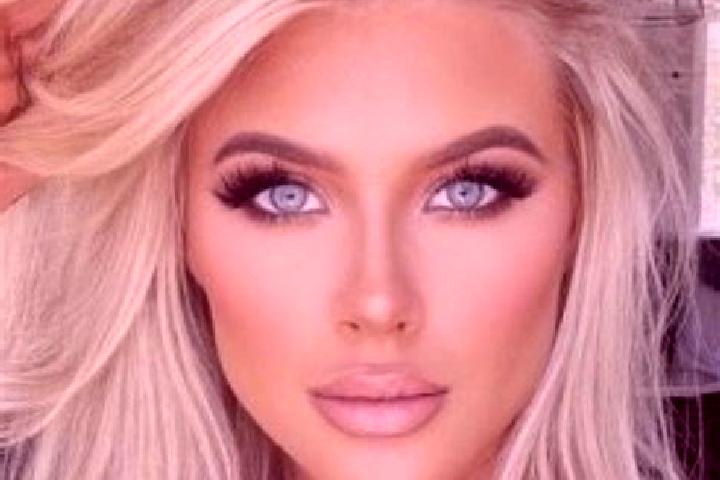Ruby, 34, a platinum blonde amber-eyed asian companion based in Kuruqi. Offering Party Girl, Tantra, Dinner Date, Couples. Available for incall and outcall, ...