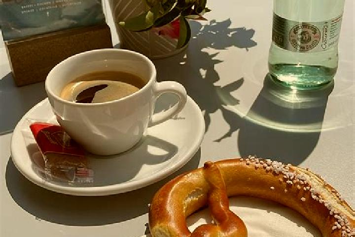 Ruby, 34 — Escort in Gaienhofen, Germany