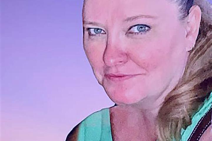 Ruby, 34 — Escort in Hamilton North, Australia