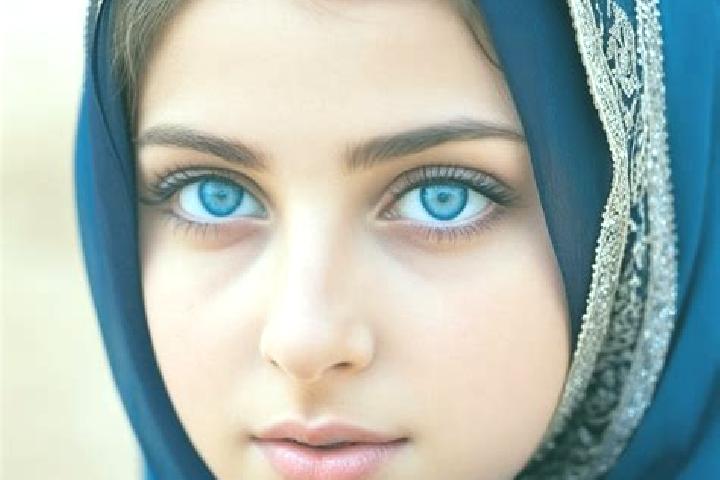 Ruby, 35, a auburn blue-eyed middle eastern companion based in Valdottavo. Offering CIM, 69, Overnight, Travel Companion. Available for incall and outcall, o...