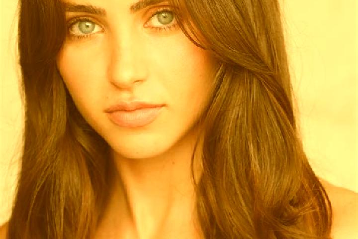 Ruby, 35, a brunette grey-eyed latina companion based in El Moral. Offering Striptease, Overnight, Deep French Kissing, GFE. Available for incall and outcall...