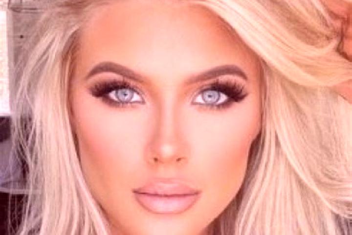 Ruby, 35, a platinum blonde grey-eyed ebony companion based in Araguacu. Offering Girlfriend Experience, Dinner Date, Overnight. Available for incall and out...